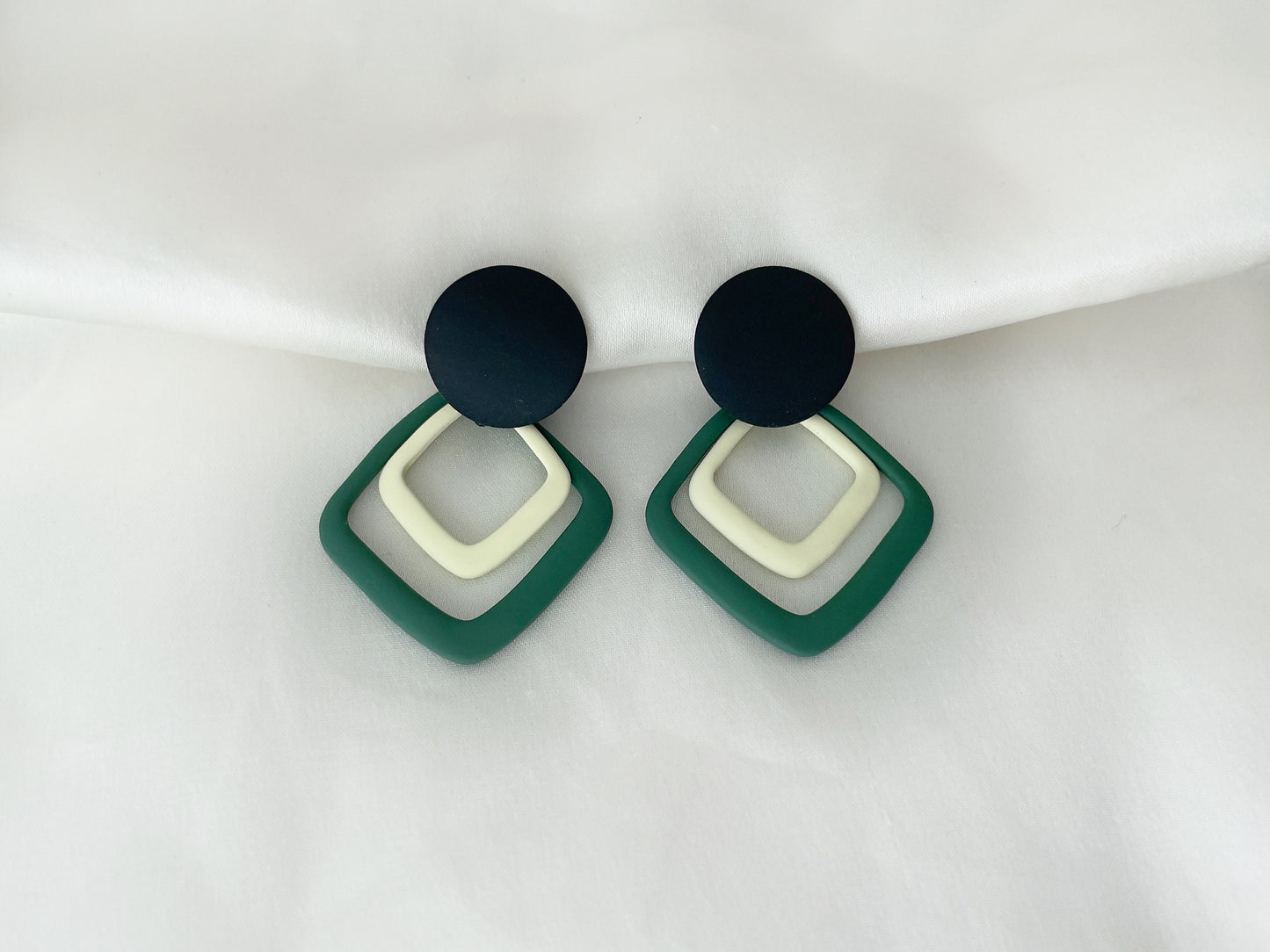Square hoops dangle clip on earrings, Geometric matte green and white hoops clip on earrings, Comfortable clip on earrings