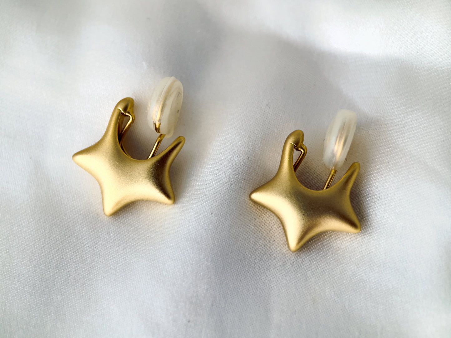 Silver/Gold Star Huggie Clip on Earrings