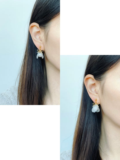 Snowdrop Flower Clip on Earrings