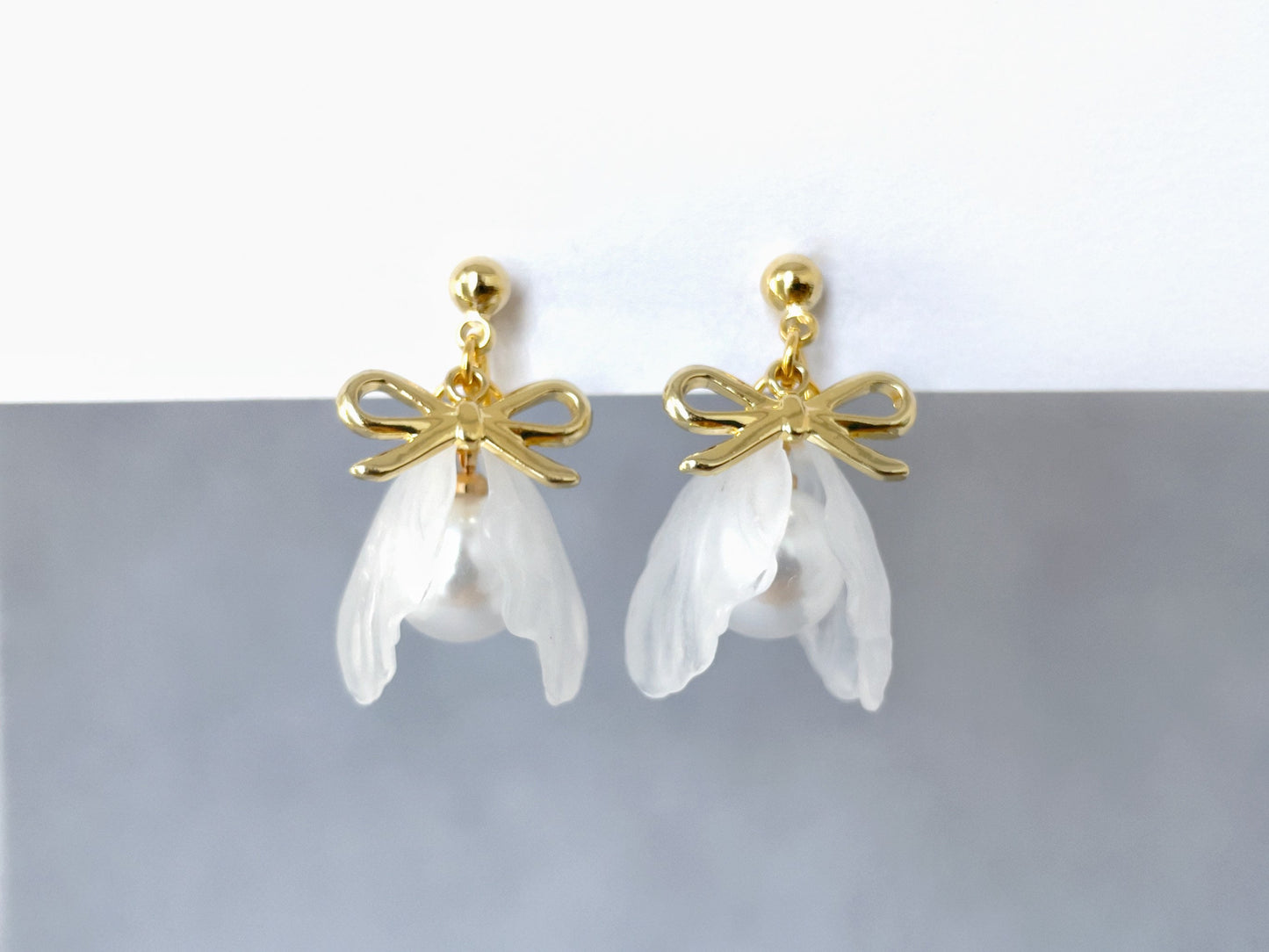 Snowdrop Flower Clip on Earrings