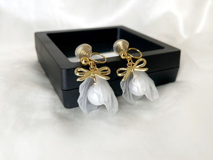 Snowdrop Flower Clip on Earrings