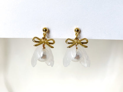 Snowdrop Flower Clip on Earrings