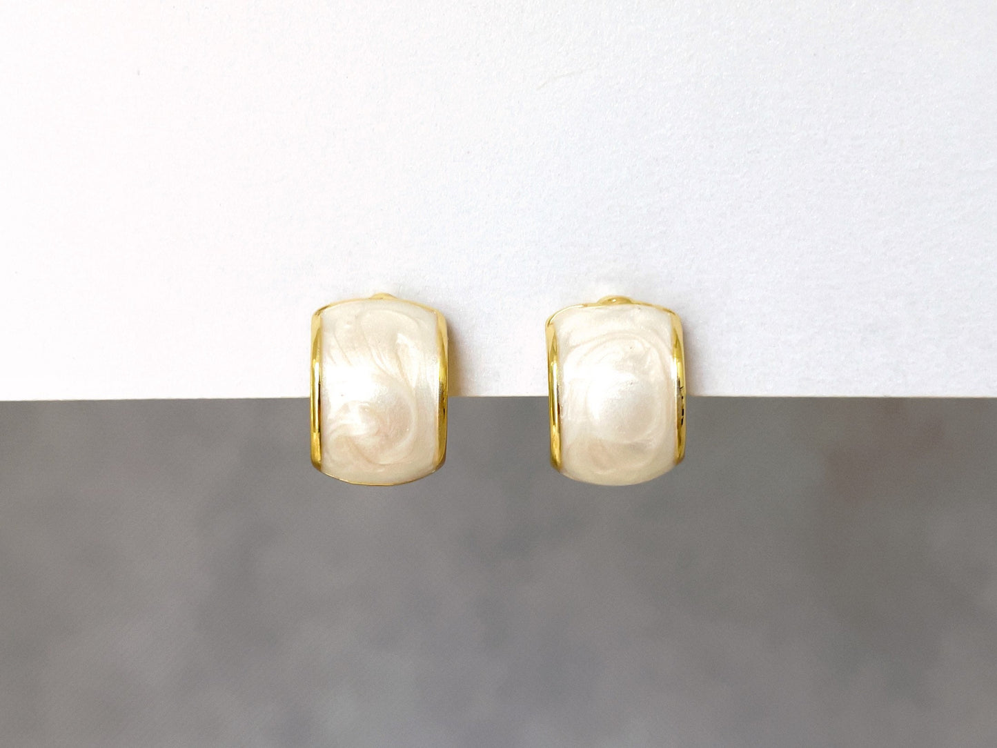 Minimalist Half Curve White Clip on Earrings