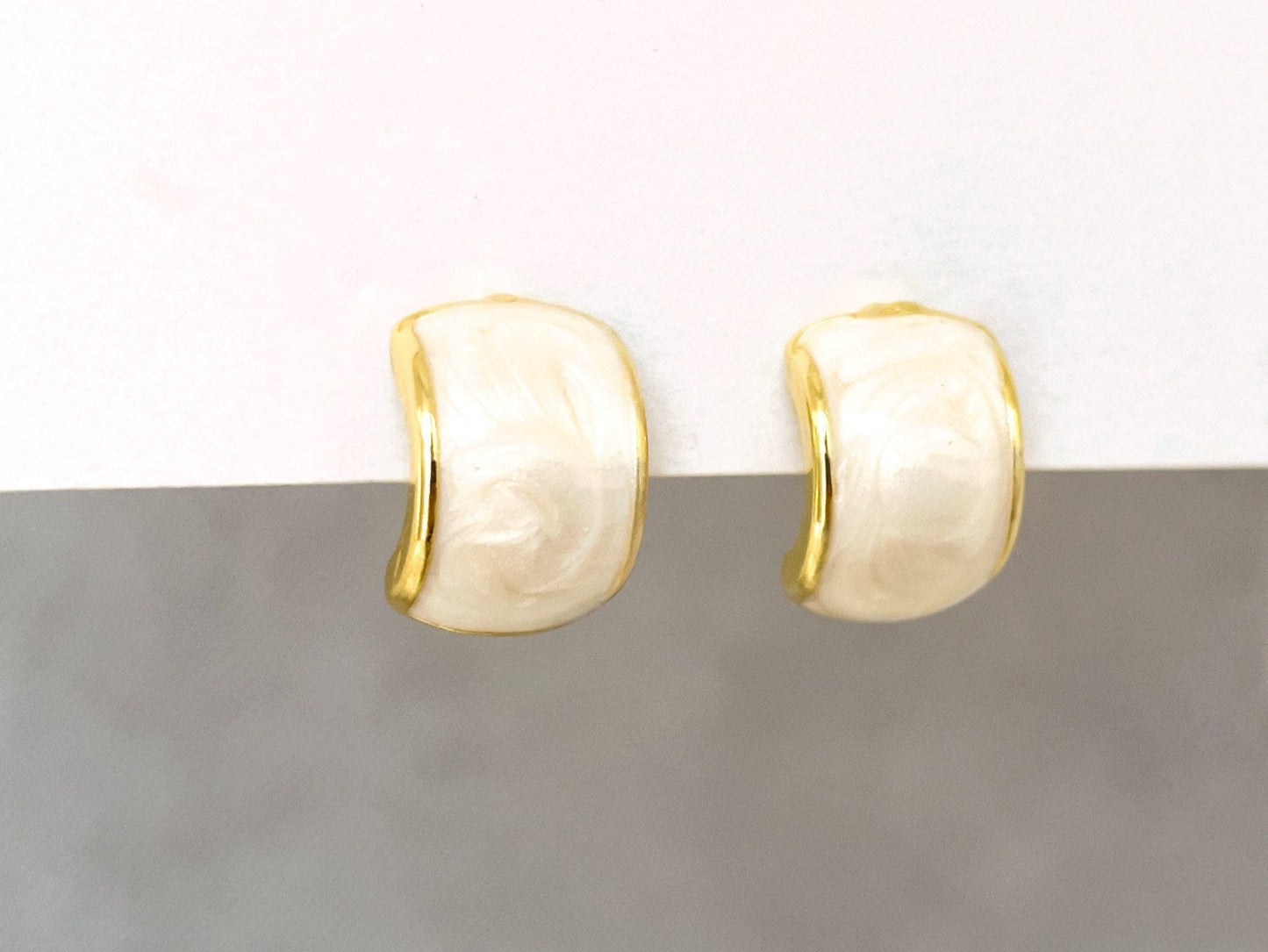 Minimalist Half Curve White Clip on Earrings