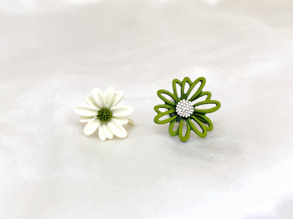 Mismatched Daisy Yellow/Green Flower Clip on Earrings