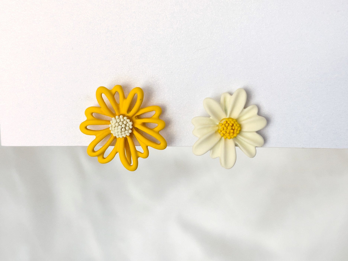 Mismatched Daisy Yellow/Green Flower Clip on Earrings