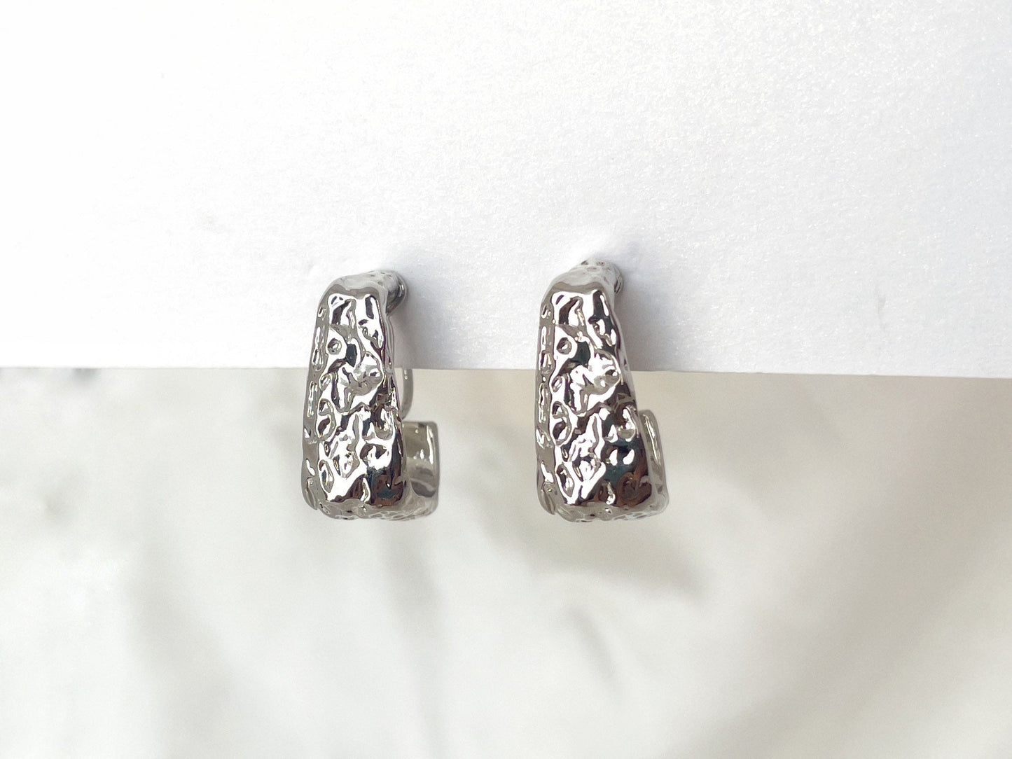Textured Chunky Sliver Square Hoop Clip on Earrings