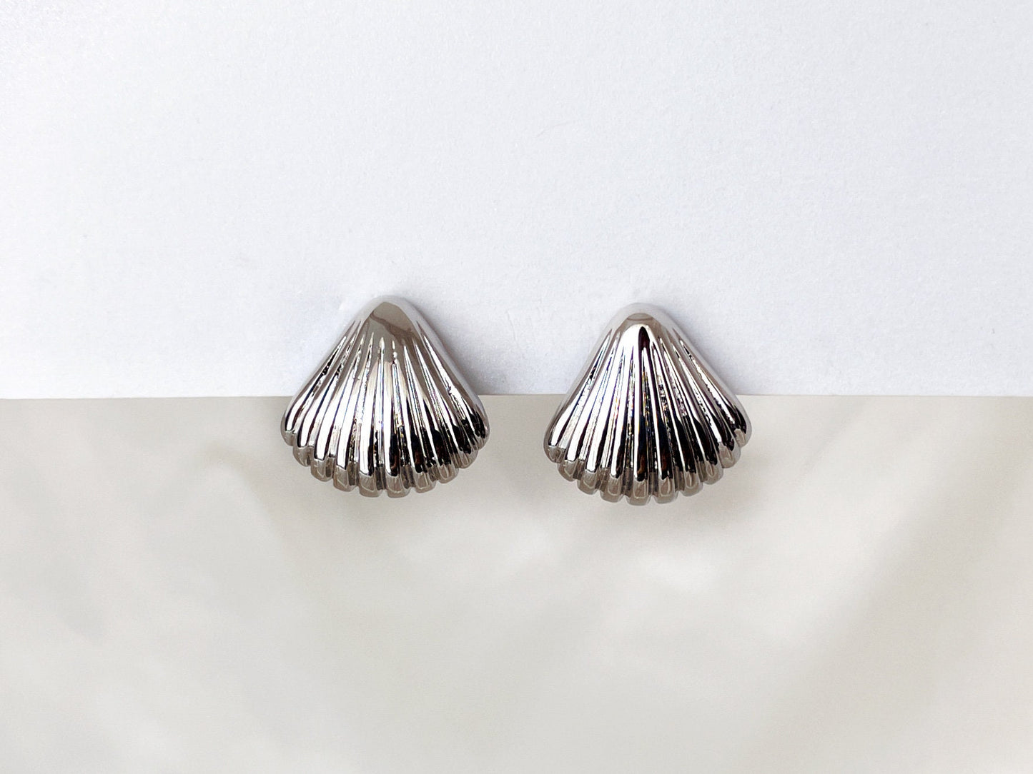 Silver/Gold Seashell Stud Clip on Earrings