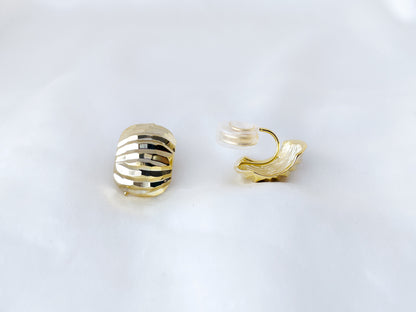 Gold/Sliver Chunky Textured Half Curve Clip on Earrings