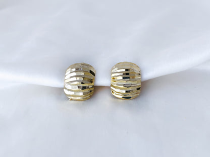 Gold/Sliver Chunky Textured Half Curve Clip on Earrings