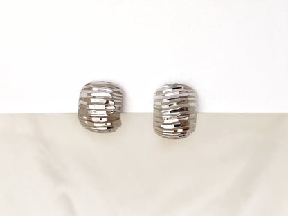 Gold/Sliver Chunky Textured Half Curve Clip on Earrings