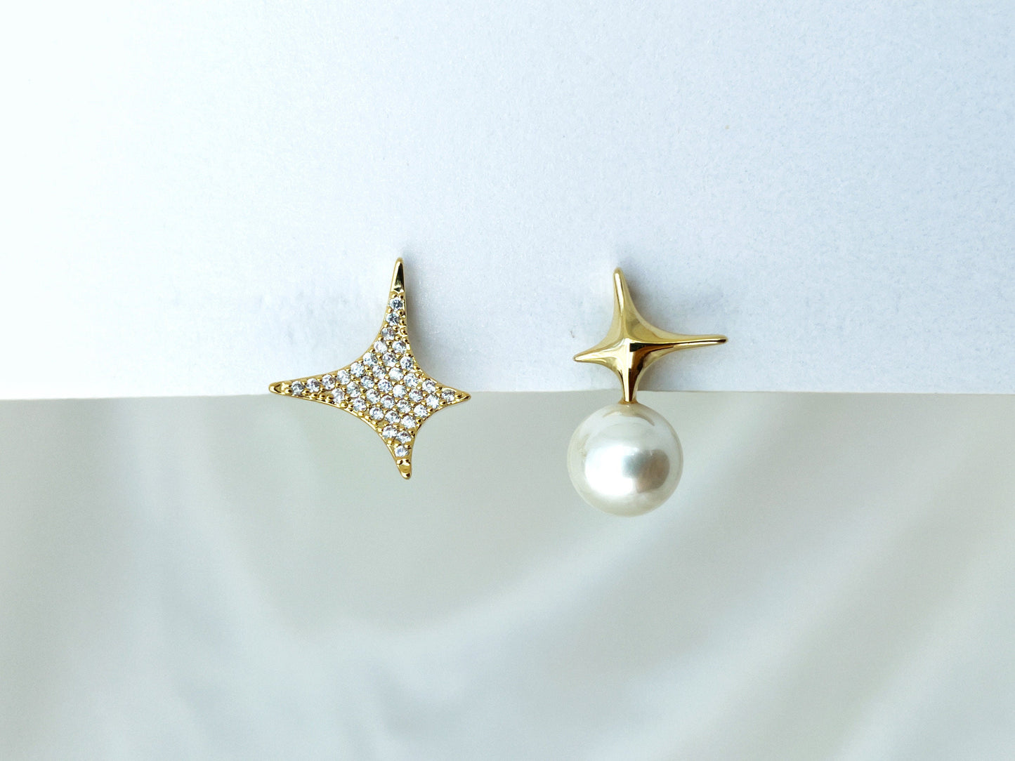 Mismatched Sparkly Gold/Silver Star and Pearl Clip on Earrings