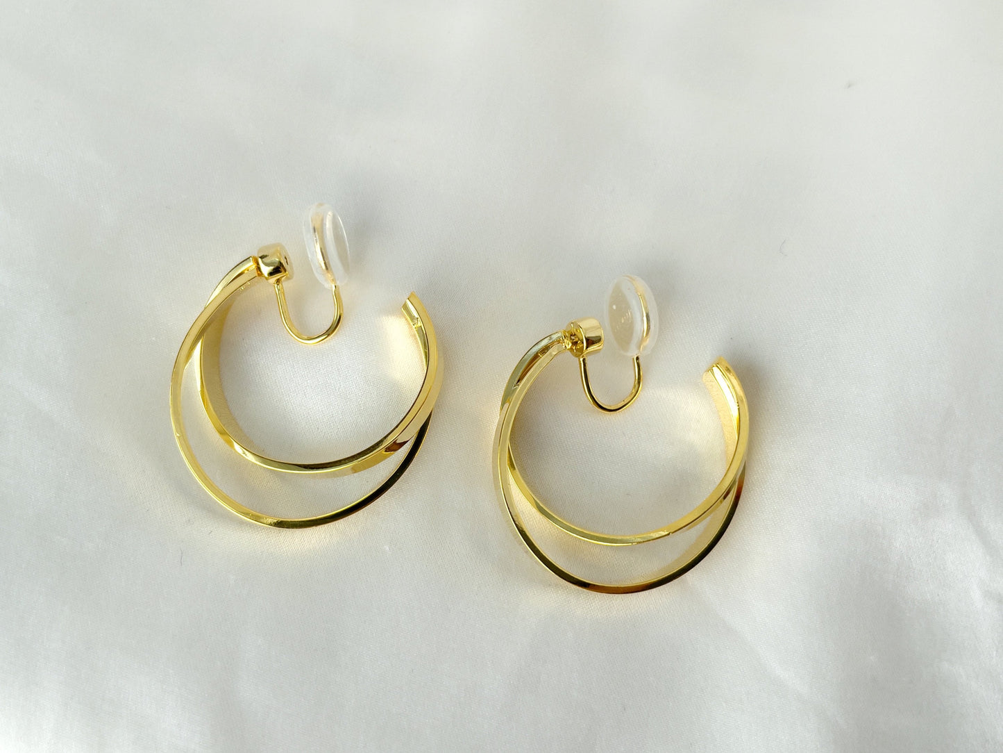 Gold layered hoop clip on earrings, Twist double hoop clip on earrings, Lightweight gold circle clip on earrings