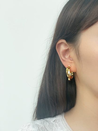 Gold layered hoop clip on earrings, Twist double hoop clip on earrings, Lightweight gold circle clip on earrings