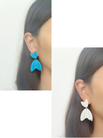Matte Blue/White/Silver Tail Dangle Clip on Earrings
