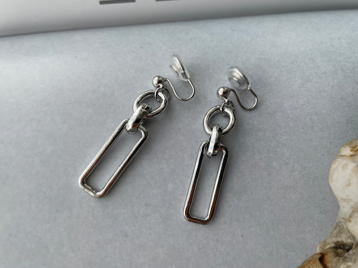 Silver/Gold Chunky Chain Dangle Clip on Earrings