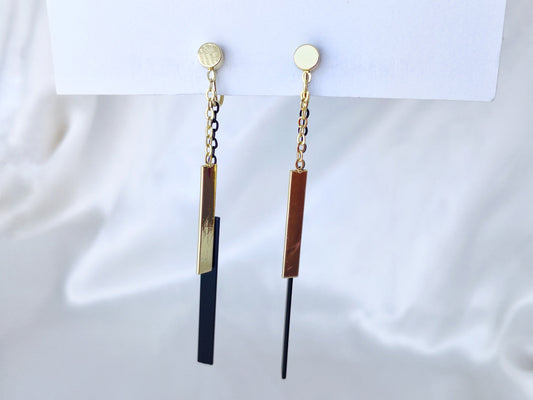 Minimalist Gold Black Chain Dangle Clip on Earrings