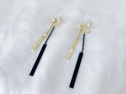 Minimalist Gold Black Chain Dangle Clip on Earrings