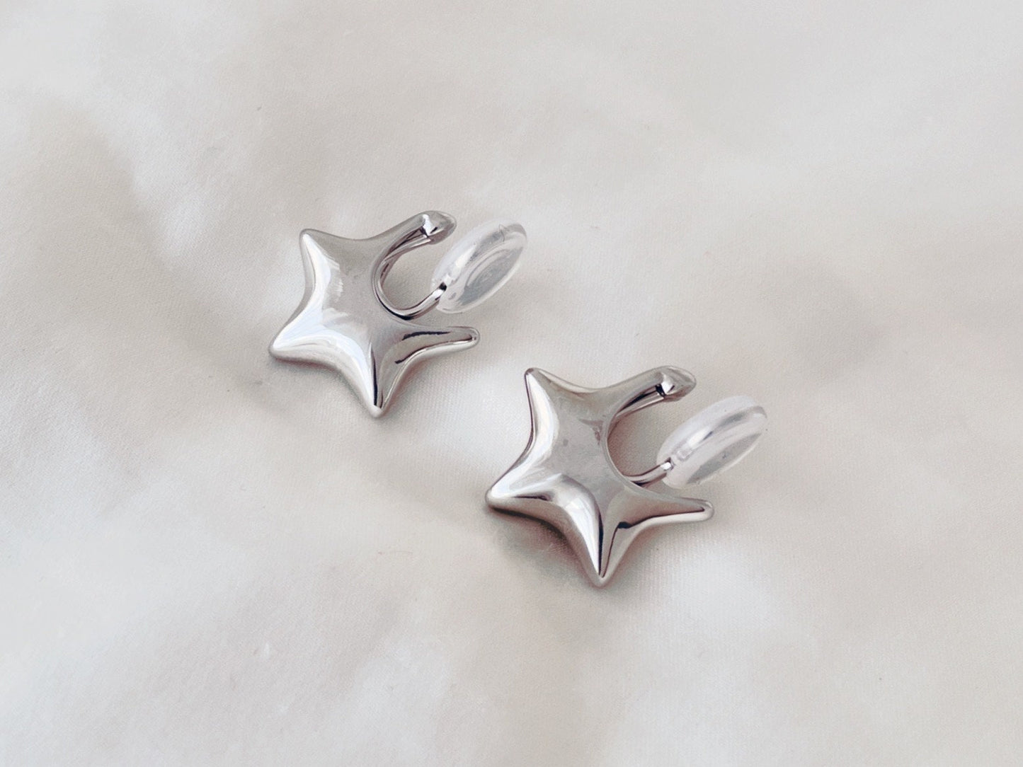 Silver/Gold Star Huggie Clip on Earrings