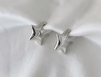 Silver/Gold Star Huggie Clip on Earrings